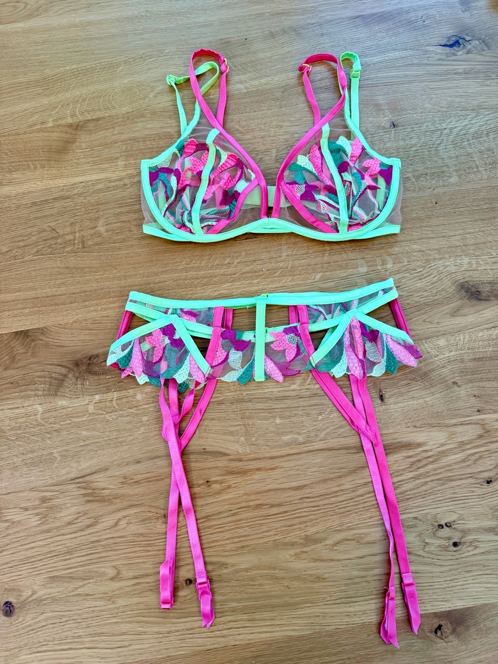 For love and lemons size small Neon Pink & Mint Lace Bra and Garter Set